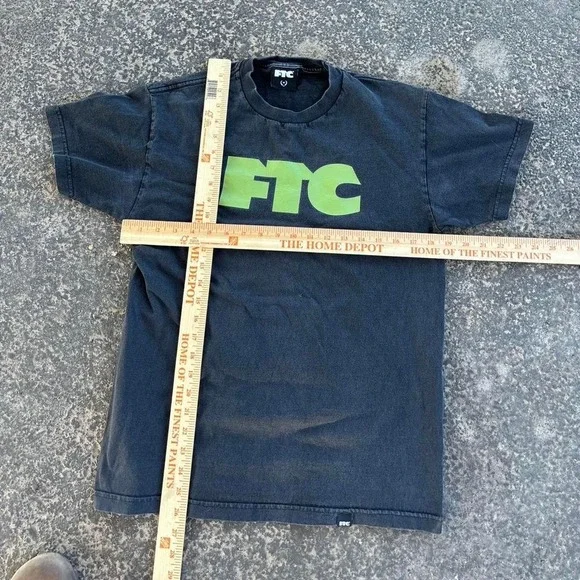 Vintage FTC Skate Top Green Block Spellout Size Medium - Picture 3 of 3